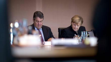 Nochmal vier Jahre? Merkel macht weiter. Was Gabriel macht, ist noch nicht ganz so klar.  