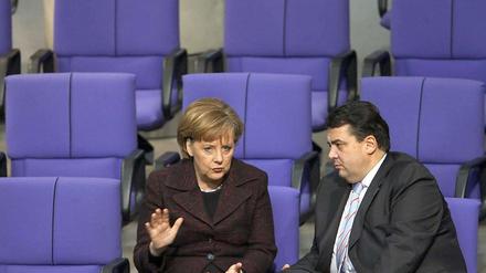 Die Verhandlungspartner. Vor allem auf Angela Merkel und Sigmar Gabriel kommt es an.