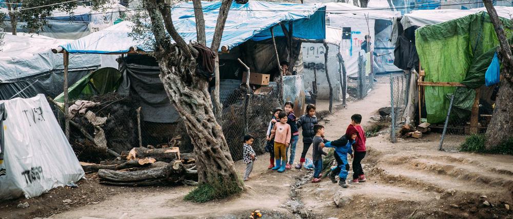 Sorgen sich vor einem Coronavirus-Ausbruch: Die Flüchtlinge im Camp Moria und im Camp Cara Tepe auf der griechischen Insel Lesbos. 