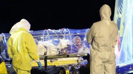 Ankunft in Madrid: Manuel García Viejo ist der zweite Spanier, der sich das Ebola-Virus zuzog.