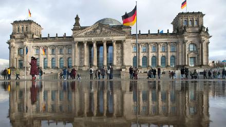 Der Bundestag will bei einer Sondersitzung am 22. Januar eine gemeinsame deutsch-französische Resolution beschließen.