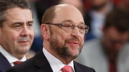 Bessere Tage: Sigmar Gabriel und Martin Schulz im März 2017 beim SPD-Parteitag.