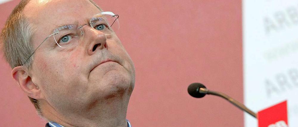 SPD-Kanzlerkandidat Peer Steinbrück will das Durchschnittshonorar seiner Vorträge binnen weniger Wochen veröffentlichen.
