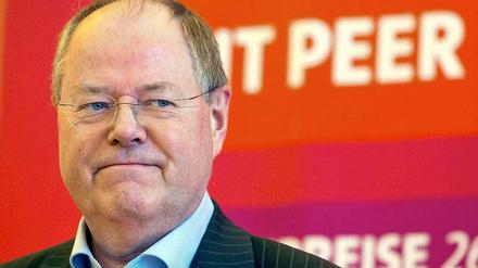 Peer Steinbrück hat sein Wahlkampfthema gefunden: Steuergerechtigkeit - aus aktuellem Anlass.