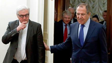 Schwierige Mission. Außenminister Frank-Walter Steinmeier am Dienstag bei seinem russischen Amtskollegen Sergei Lavrov.