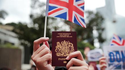 Pass des Anstoßes: China will Reisepässe, die dem Inhaber den Status eines britischen Bürgers in Übersee garantieren, nicht länger anerkennen. 