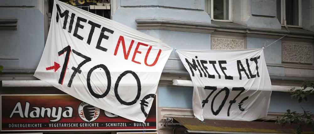 Alte Miete, neue Miete: Vor allem in Berlin wird der Streit um den Wohnungsmarkt erbittert geführt.