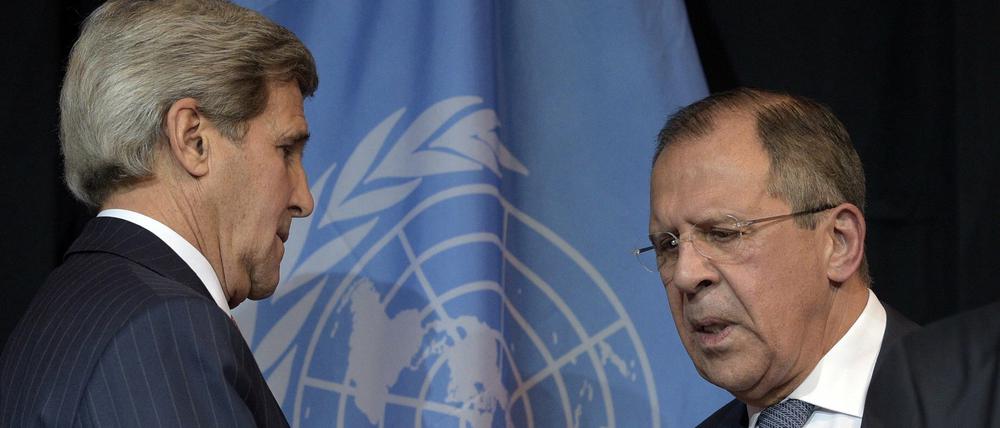 US-Außenminister John Kerry und sein russischer Kollege Sergei Lavrov bei der Syrien-Konferenz in Wien.