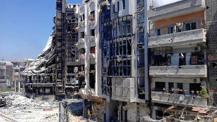 Die syrische Protesthochburg Homs wurde nach Angaben der Opposition am Sonntag erneut von der Armee bombardiert. 