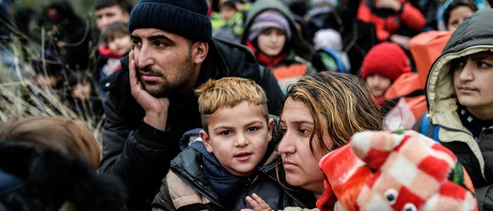 Vor fünf Jahren warteten syrische Flüchtlinge an der türkischen Küste auf die Chance einer Überfahrt.