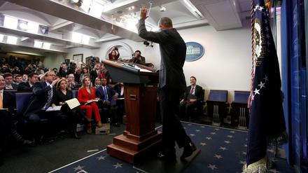 Ein kleiner Raum in Amerika: Der Ort der Pressebegegnung im Weißen Haus hat nur sieben Reihen mit sieben Klappsitzen.