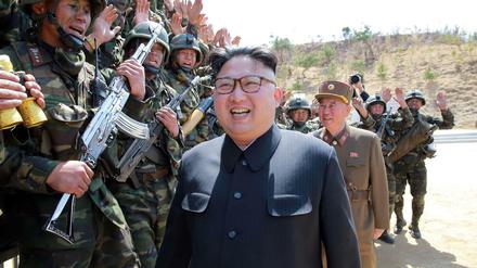 Kim Jong Un wirft den US-Bürgern Umsturzpläne vor.