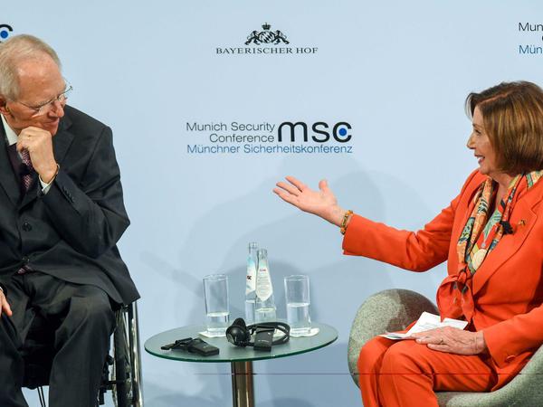 Erfahrene Parlamentarier: Bundestagspräsident Wolfgang Schäuble und die Sprecherin des US-Repräsentantenhauses, Nancy Pelosi.