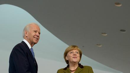 Man kennt sich, man schätzt sich, doch alte Zeiten werden nicht zurückkehren: Joe Biden zu Besuch bei Angela Merkel im Jahr 2013.
