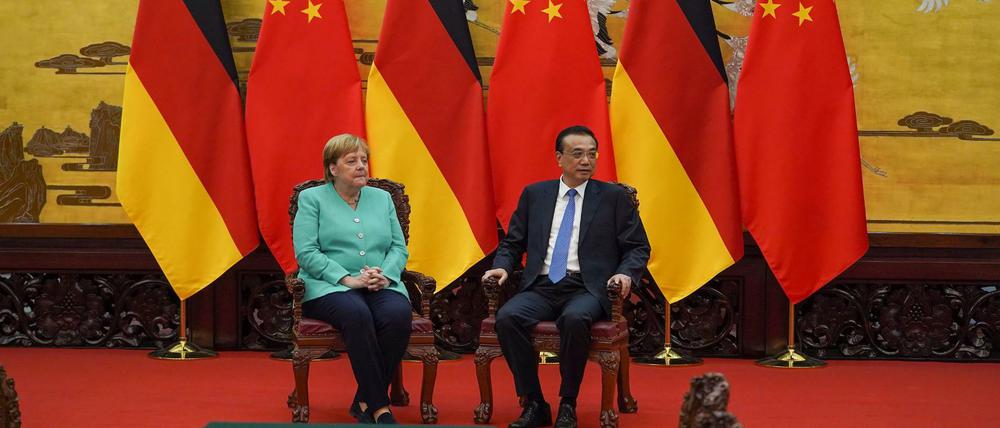 Kanzlerin Angela Merkel (CDU) neben Chinas Ministerpräsident Li Keqiang.