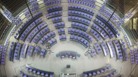 Das leere Plenum des Bundestags, aufgenommen Ende 2012.