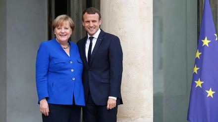 Angela Merkel und Emmanuel Macron am Donnerstag in Paris.