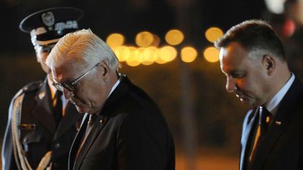 Bundespräsident Frank-Walter Steinmeier und der polnische Staatschef Andrzej Duda beim Gedenken in Wielun.