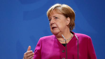 Manchmal entschieden, selten entschlossen. Bundeskanzlerin Angela Merkel. 
