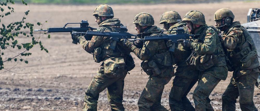 Bundeswehr-Soldaten während einer Übung 