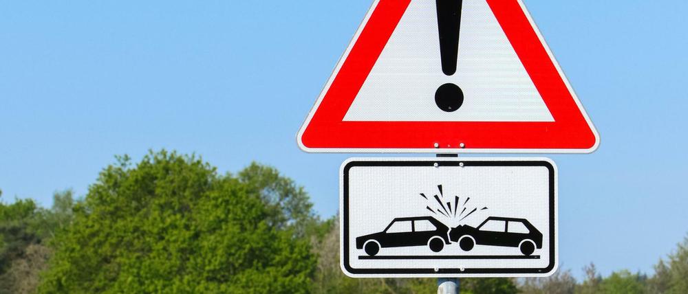 Vorsicht Gefahrstelle: Sollten sich die Kartellvorwürfe gegen die Autoindustrie bewahrheiten, könnte das große Schaden anrichten.