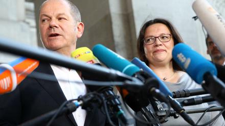 Im Taktieren erfolgreicher als im Kommunizieren: Vizekanzler Olaf Scholz und Parteichefin Andrea Nahles (beide SPD) nach der Einigung im Asylstreit.