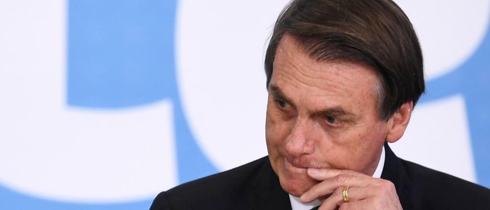 Brasiliens Präsident Bolsonaro hat den Hackern mit Gefängnisstrafen gedroht.