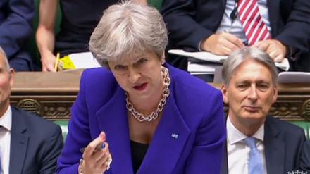 Theresa May - hier bei einem Auftritt im Parlament - will Gegner wie Befürworter des Brexit mit einem Weißbuch überzeugen. 