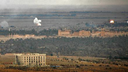 Explosionen rund um Palmyra: Der IS wurde erneut aus der syrischen Oasenstadt vertrieben.