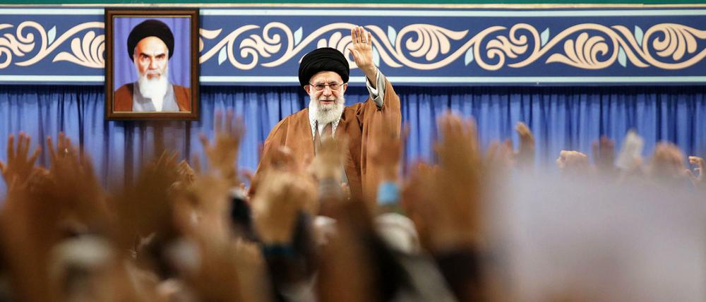 Mullahs, Märtyrer, messianische Endzeiterwartungen: Das Regime in Teheran gilt vielen als unberechenbar. Die bange Frage ist: Ließe sich ein atomar bewaffneter Iran abschrecken? 