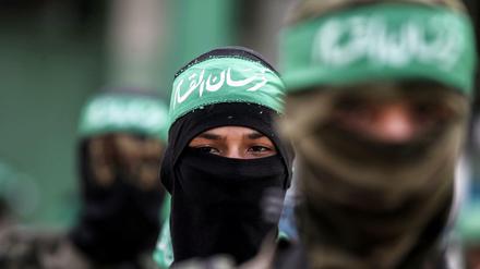 25.000 Kämpfer sollen die Kassam-Brigaden, der militärische Arm der Hamas, unter Waffen haben.