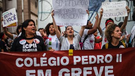 Demonstranten in Rio de Janeiro.