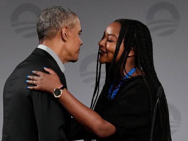 Im April 2019 trifft die Grüne Touré den früheren US-Präsidenten Barack Obama in Berlin