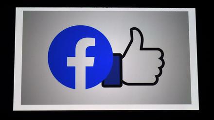 Facebooks berühmter Like-Button zeigt einen "Daumen hoch".