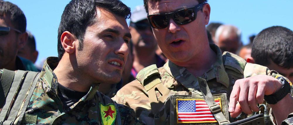 Die Kurdenmiliz YPG und die Streitkräfte der USA arbeiten in Nordsyrien zusammen - zum Leidwesen der Türkei.