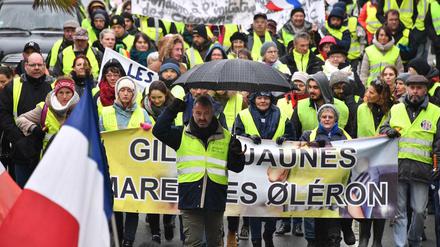Protestet der "Gelbwesten" gegen höhere Steuern in Rochefort