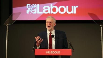 Wohin führt Labour-Chef Jeremy Corbyn seine Partei?