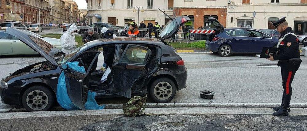 Rassenhass als Motiv: Das Auto, aus dem der Schütze in Macerata auf Ausländer feuerte