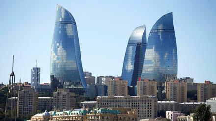 Glitzernde Fassade: Die Flammentürme in Aserbaidschans Hauptstadt Baku. 