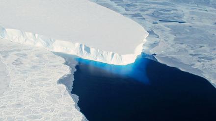 Indikator des Klimawandels: Das Eis der Antarktis schmilzt unter dem Einfluss der Erderwärmung immer weiter. 