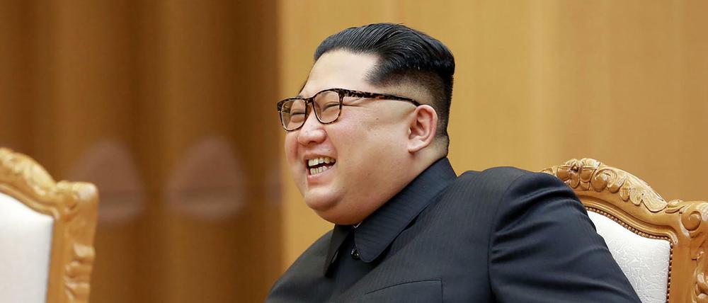 Nordkoreas Diktator Kim Jong Un könnte den US-Präsidenten Donald Trump Mitte Juni in Singapur treffen. Das berichten südkoreanische Medien. 