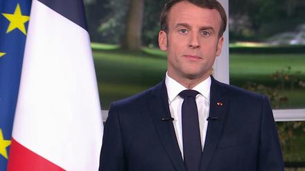 Im Namen des französischen Präsidenten Macron verhandelt die Regierung in der bevorstehenden Woche über die Rentenreform. 