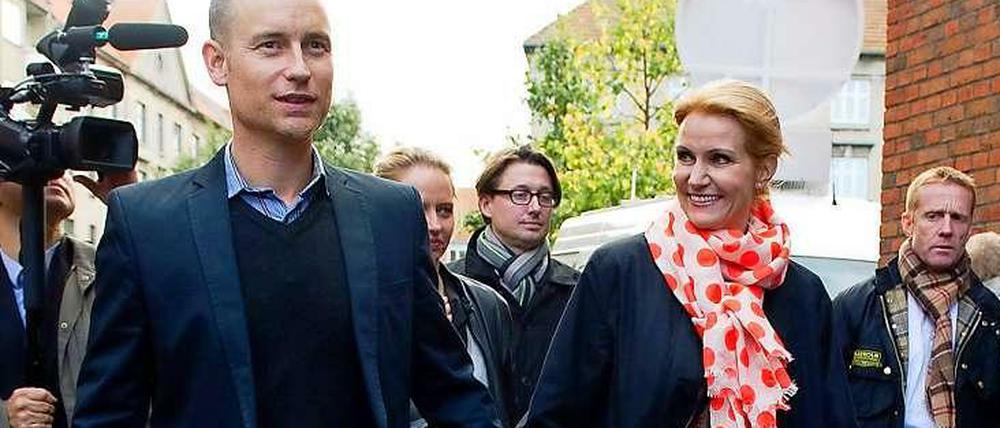 Politiker-Paar. Die dänische Ministerpräsidentin Helle Thorning-Schmidt und ihr Mann Stephen Kinnock, den es in die britische Politik zieht.