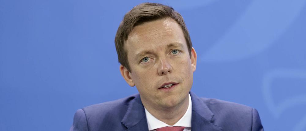 Der 40-jährige Tobias Hans (CDU) ist seit März 2018 Ministerpräsident des Saarlandes.