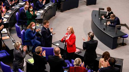 Bärbel Bas ist als dritte Frau Bundestagspräsidentin. 