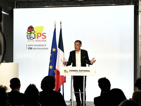 Hat das Abkommen für das gemeinsame Bündnis mitverhandelt: Olivier Faure, Parteivorsitzender der parti socialiste.