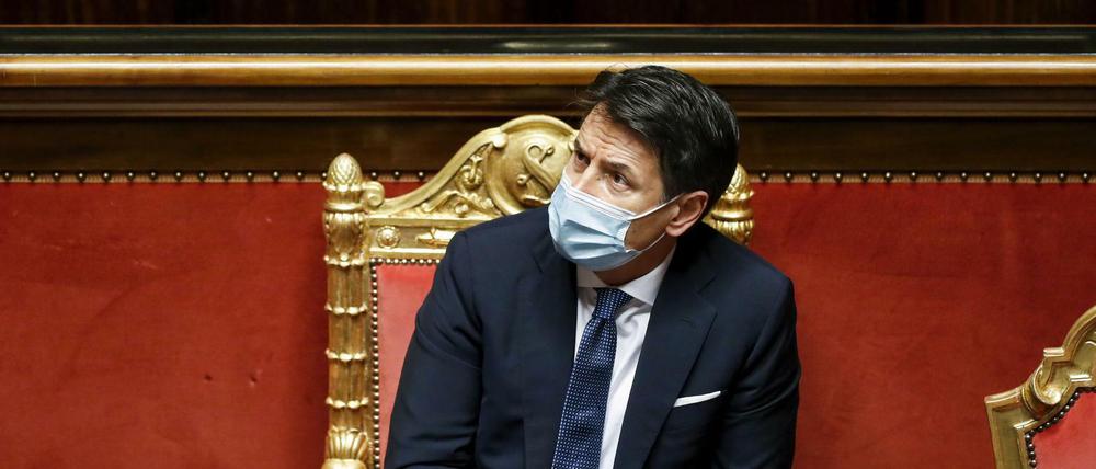 Italiens Ministerpräsident Giuseppe Conte will am Dienstag in einer Kabinettssitzung seinen Rücktritt anbieten