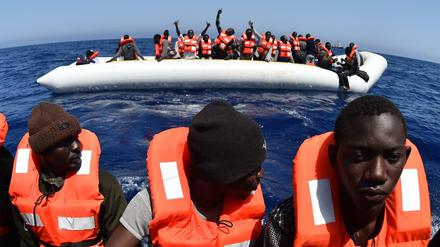 50.000 Flüchtlinge, vor allem aus Afrika, kamen in diesem Jahr schon über den Seeweg nach Italien. 
