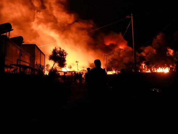 Nach vorangegangenen Feuern und Toten ist es in Moria immer weitergegangen. Das geht jetzt nicht mehr.