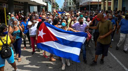 Demonstranten in Havanna (am 11. Juni 2021) 